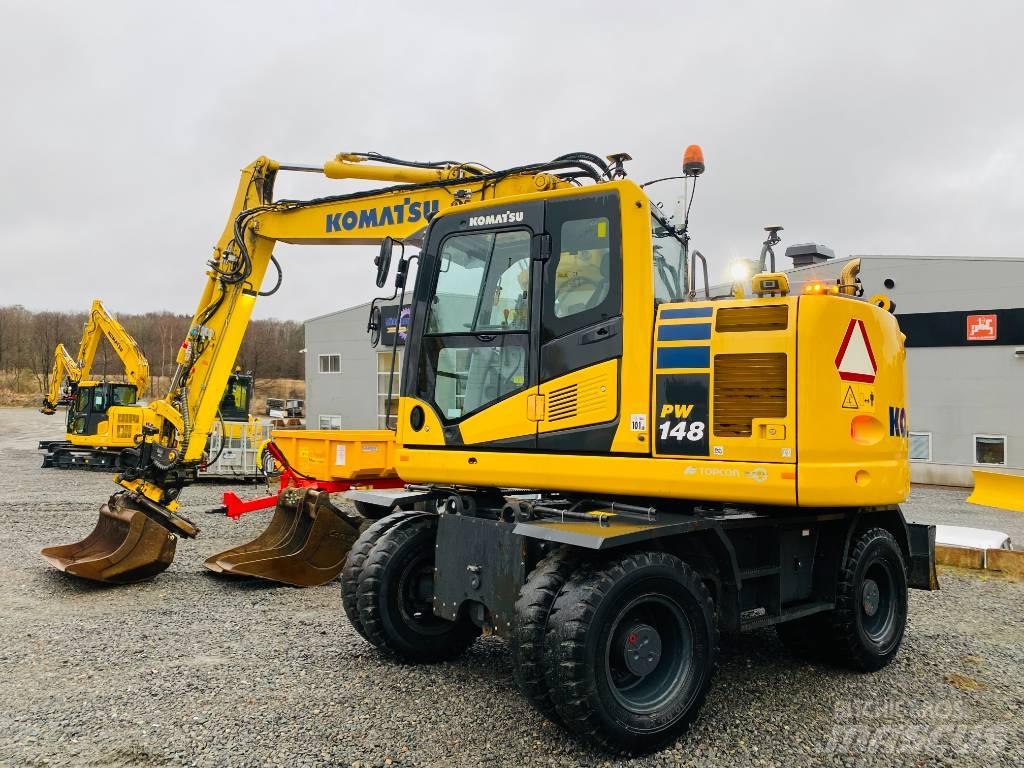 Komatsu PW148-11 Wielgraafmachines