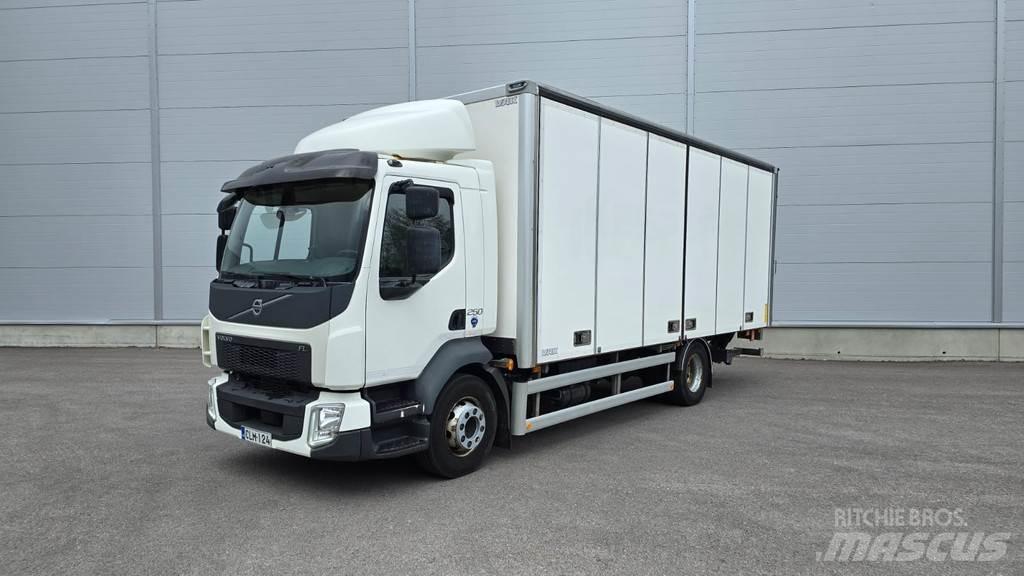 Volvo FL Bakwagens met gesloten opbouw