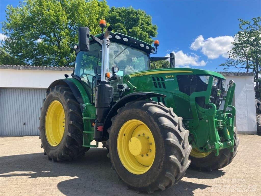 John Deere 6145R Tractoren