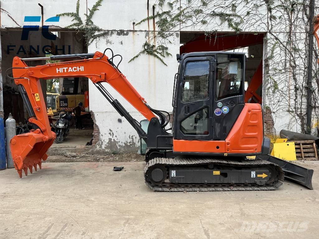 Hitachi zx 68 Rupsgraafmachines