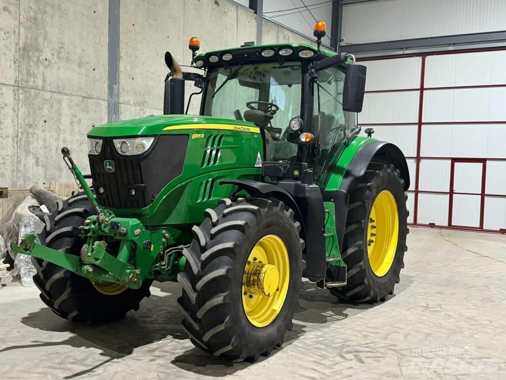 John Deere 6195 R Tractoren
