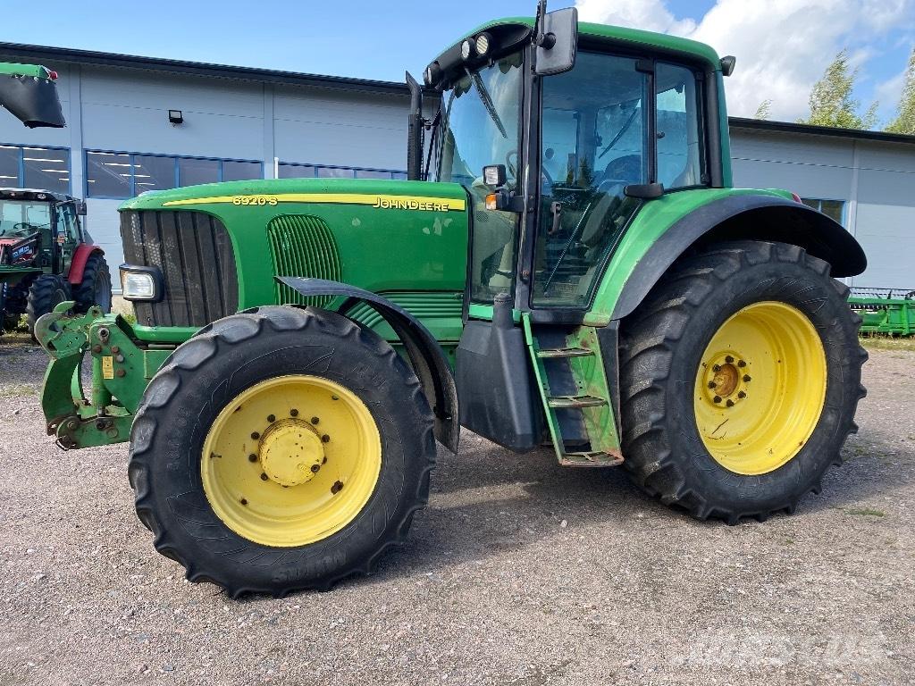 John Deere 6920 S Tractoren