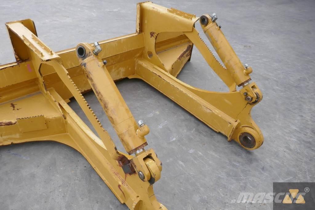 CAT Skidder blade Bladen