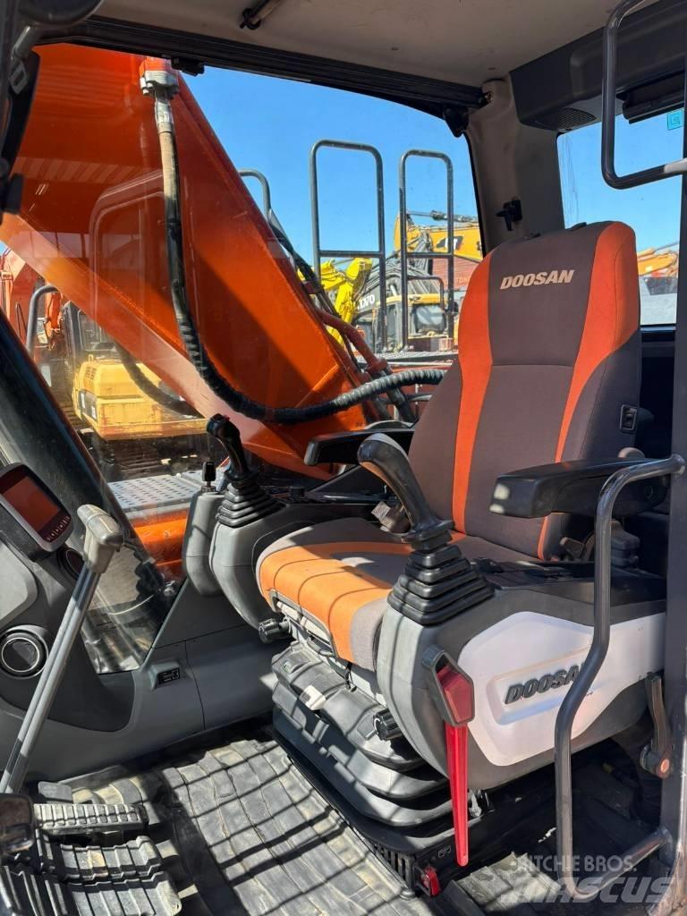 Doosan DX 255 NLC-5 Rupsgraafmachines