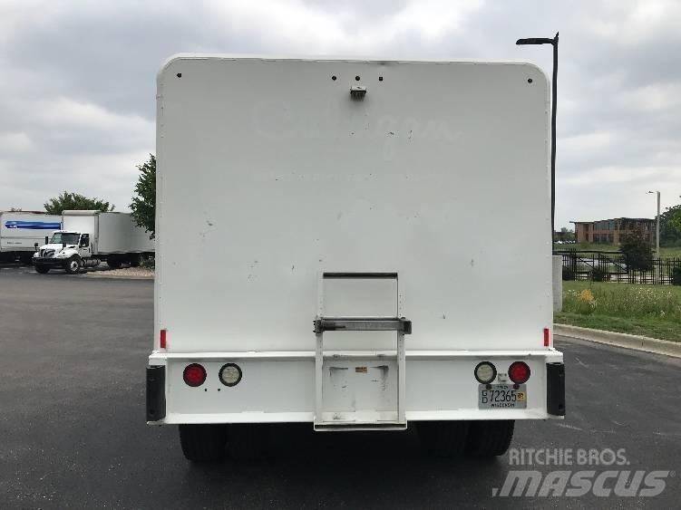 Freightliner M2 Drankenwagen