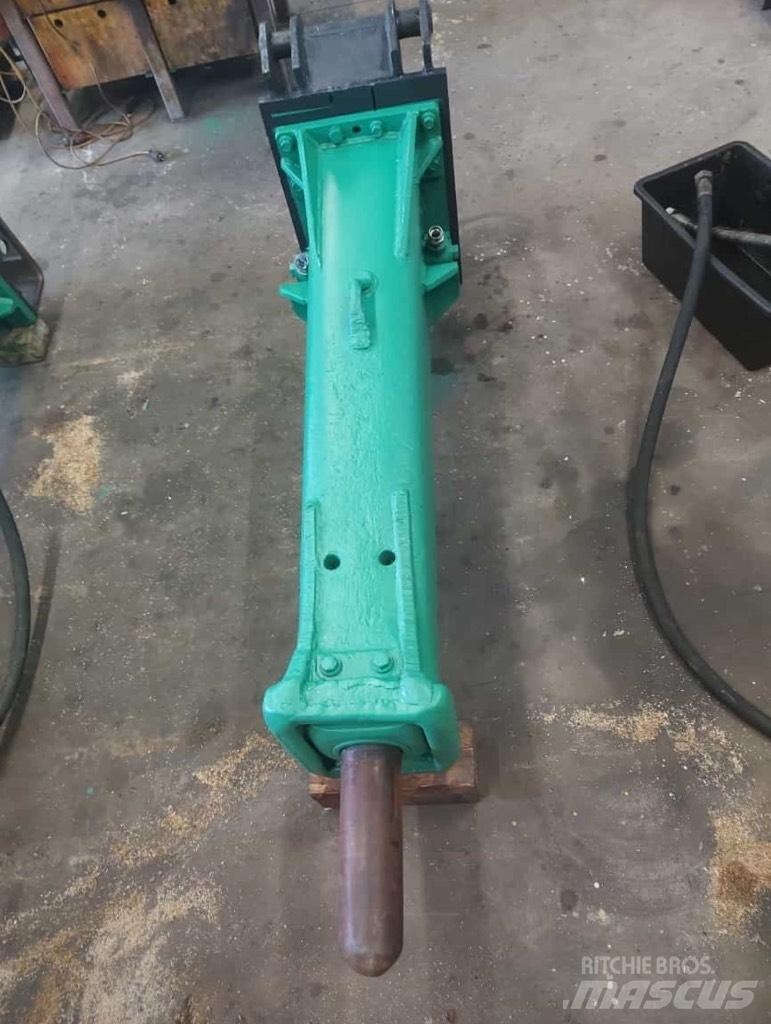 Montabert BRV 32 Hamers en brekers
