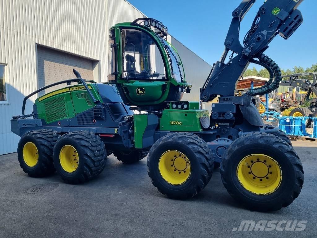 John Deere 1170 G Harvesters