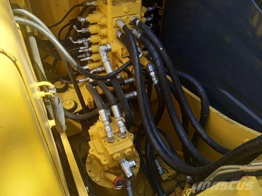 Komatsu PC130-7 Rupsgraafmachines