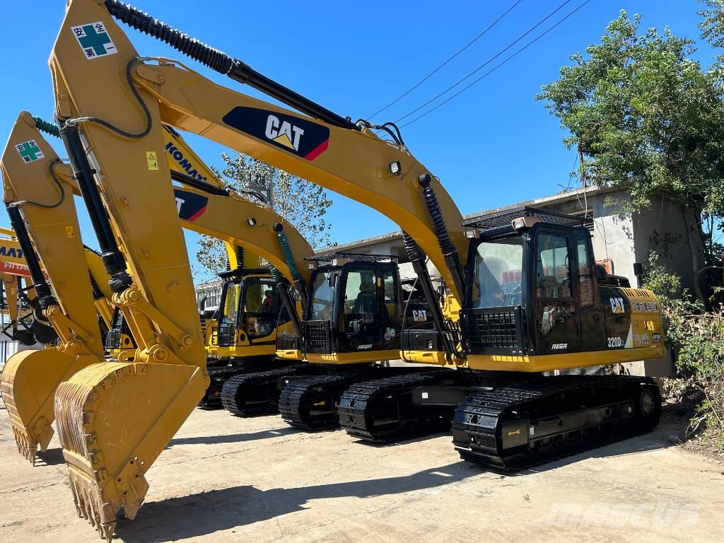 CAT 320 D Rupsgraafmachines