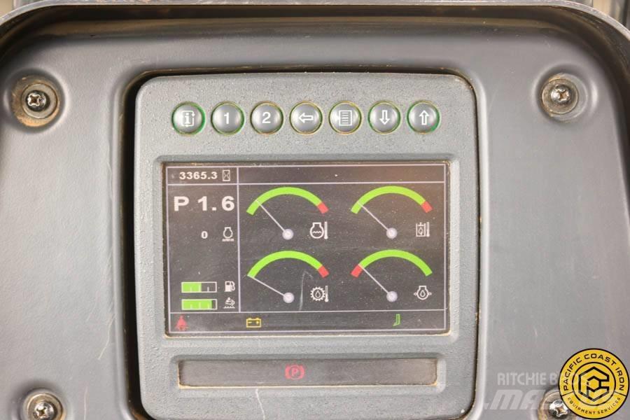 DEERE 750K XLT Rupsdozers