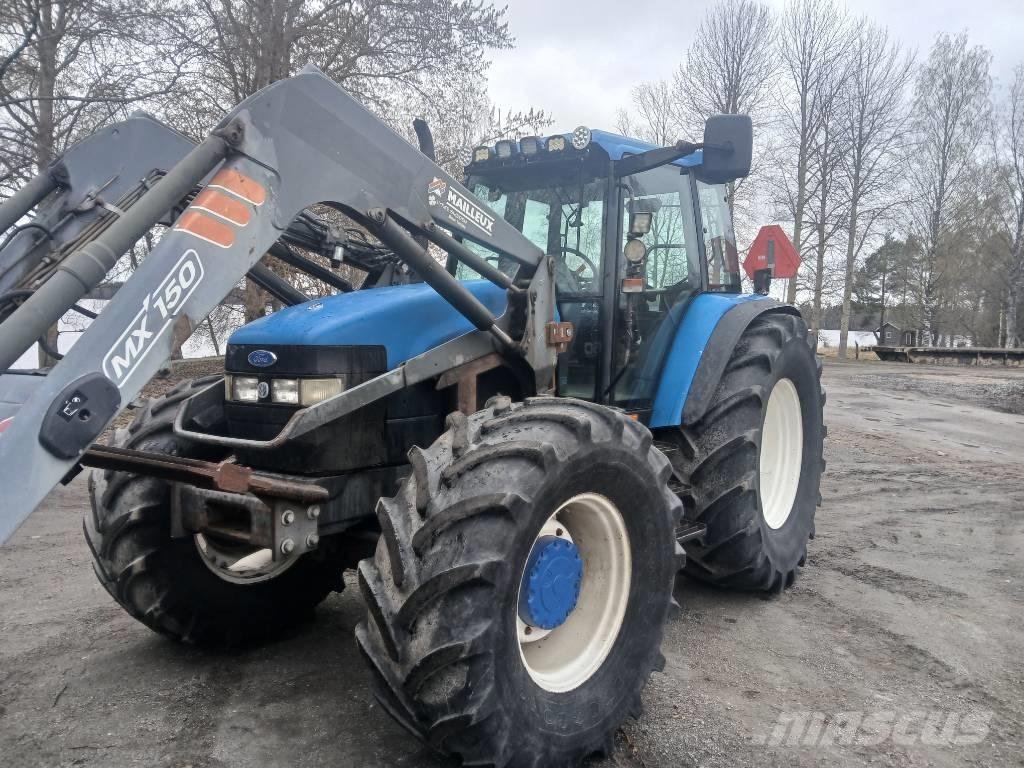 New Holland 8360 RC Tractoren