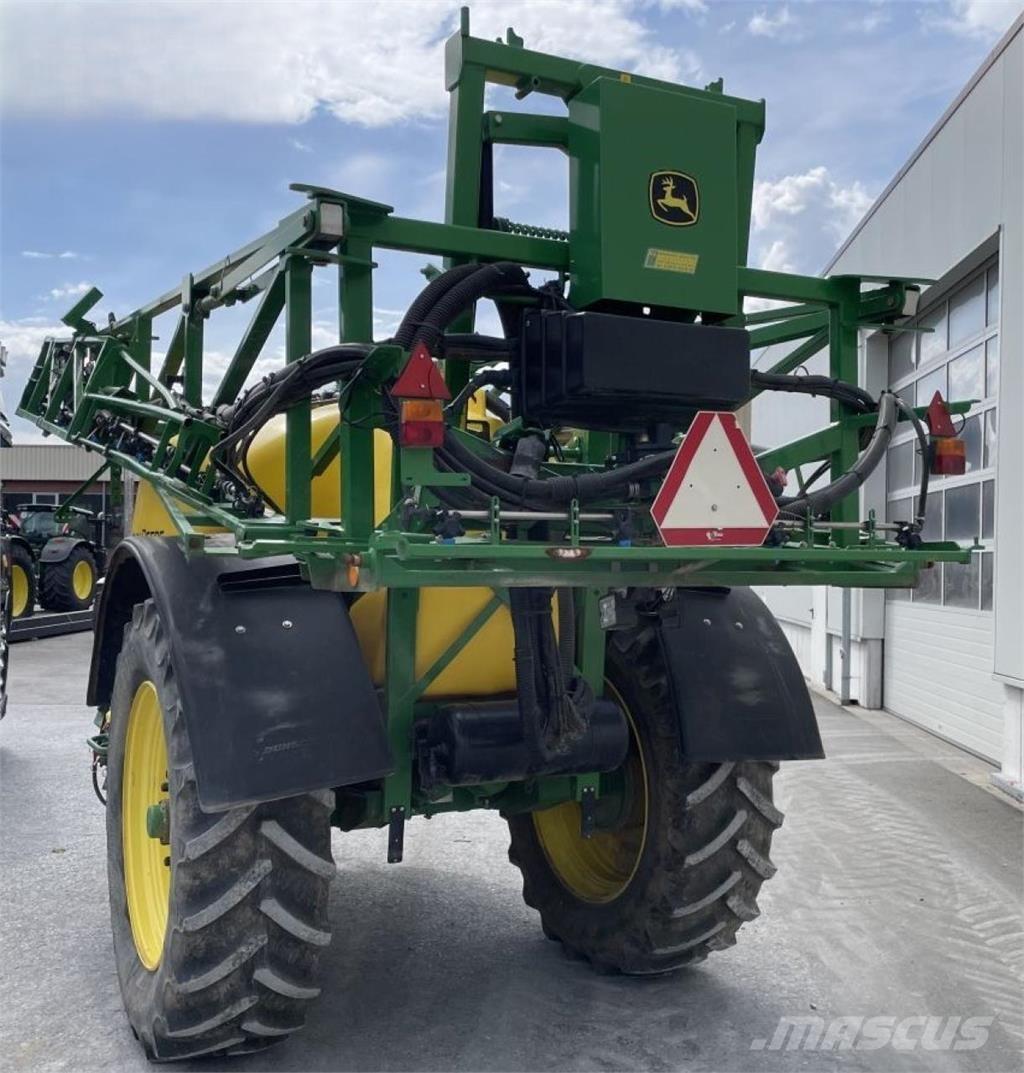 John Deere M 740 i Getrokken spuitmachines