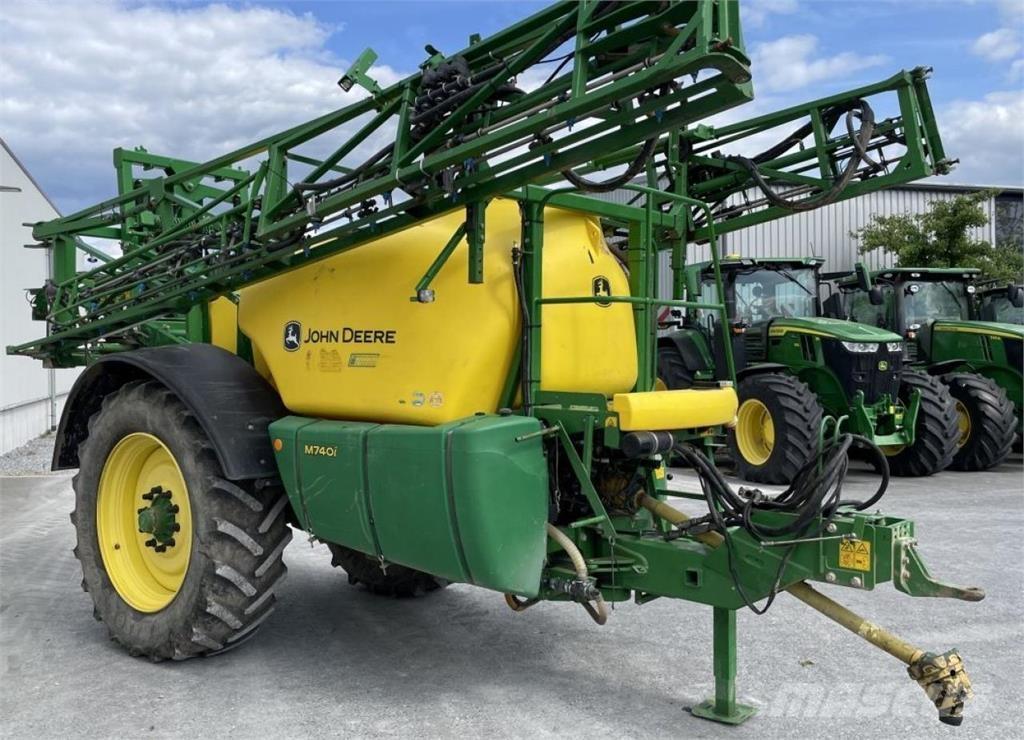 John Deere M 740 i Getrokken spuitmachines