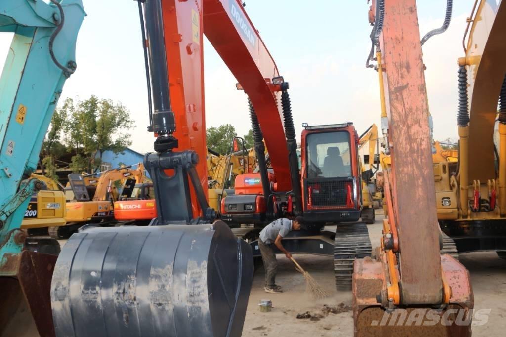Doosan dx225 Rupsgraafmachines