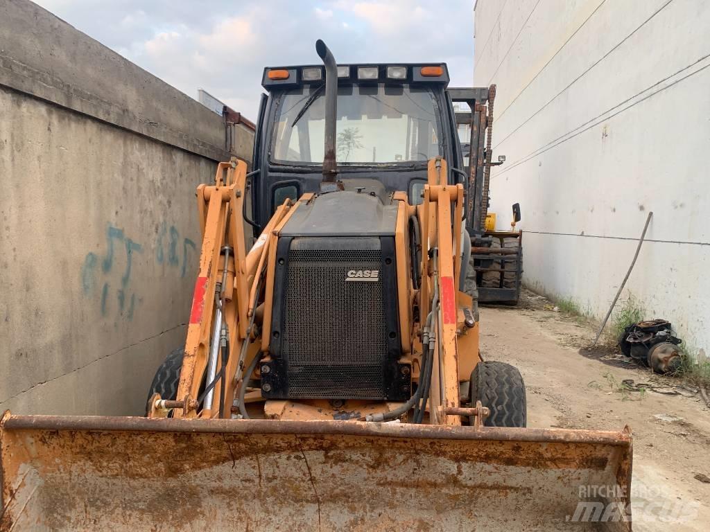 CASE 580 M Graaf-laadcombinaties