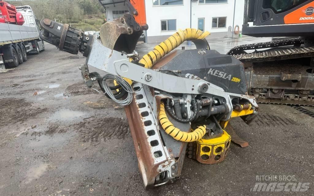 Doosan DX 235 Graafmachines voor de bosbouw
