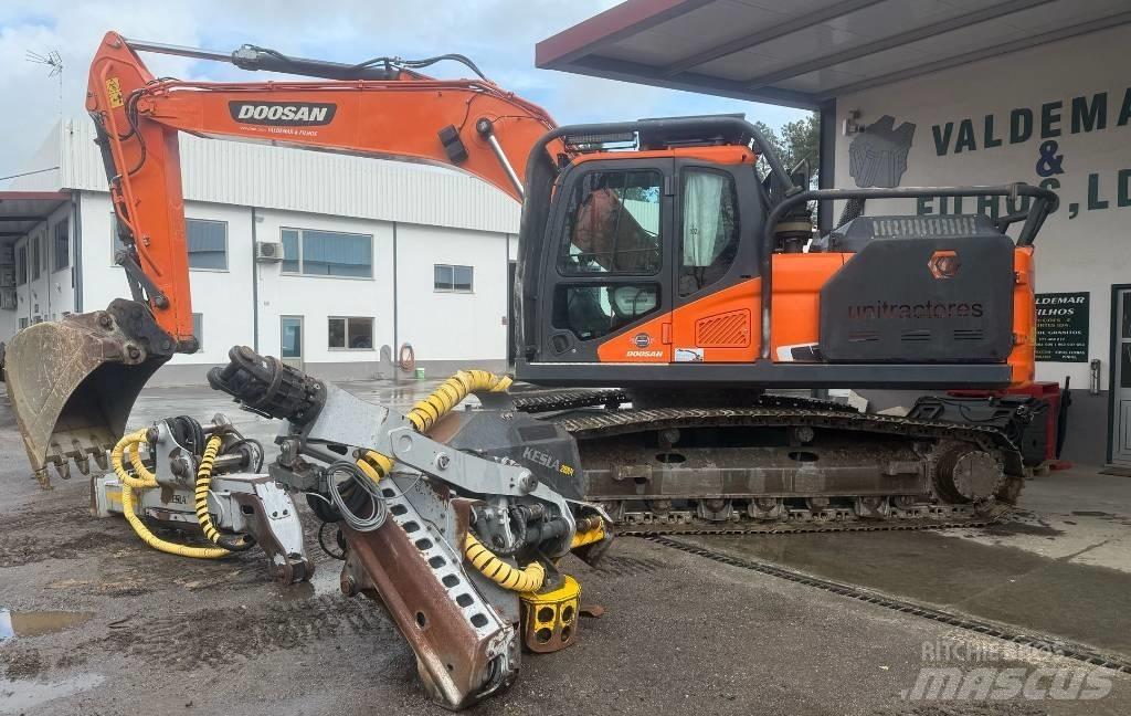 Doosan DX 235 Graafmachines voor de bosbouw