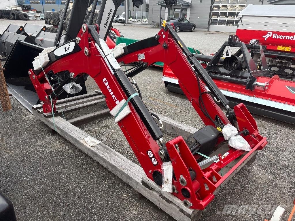 Quicke X4 S  DM  Euro Voorladers en gravers