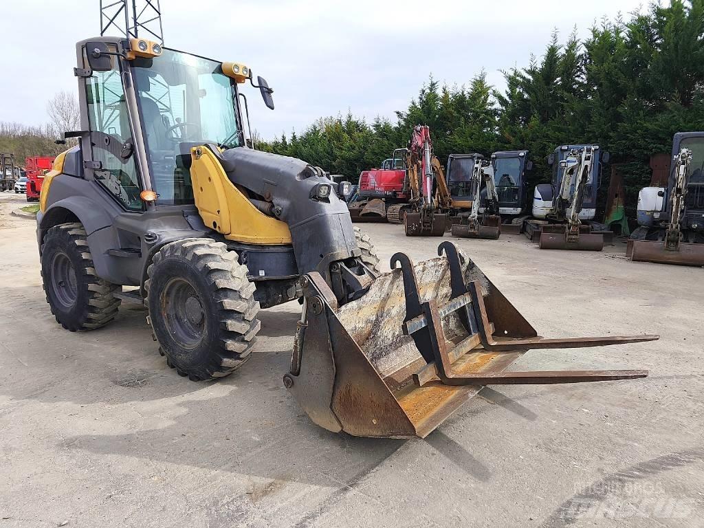 Mecalac AS 900 Wielladers