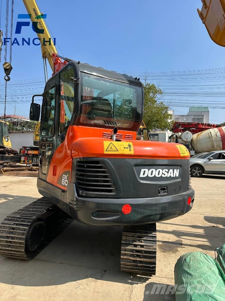 Doosan DX 60-9 C Rupsgraafmachines