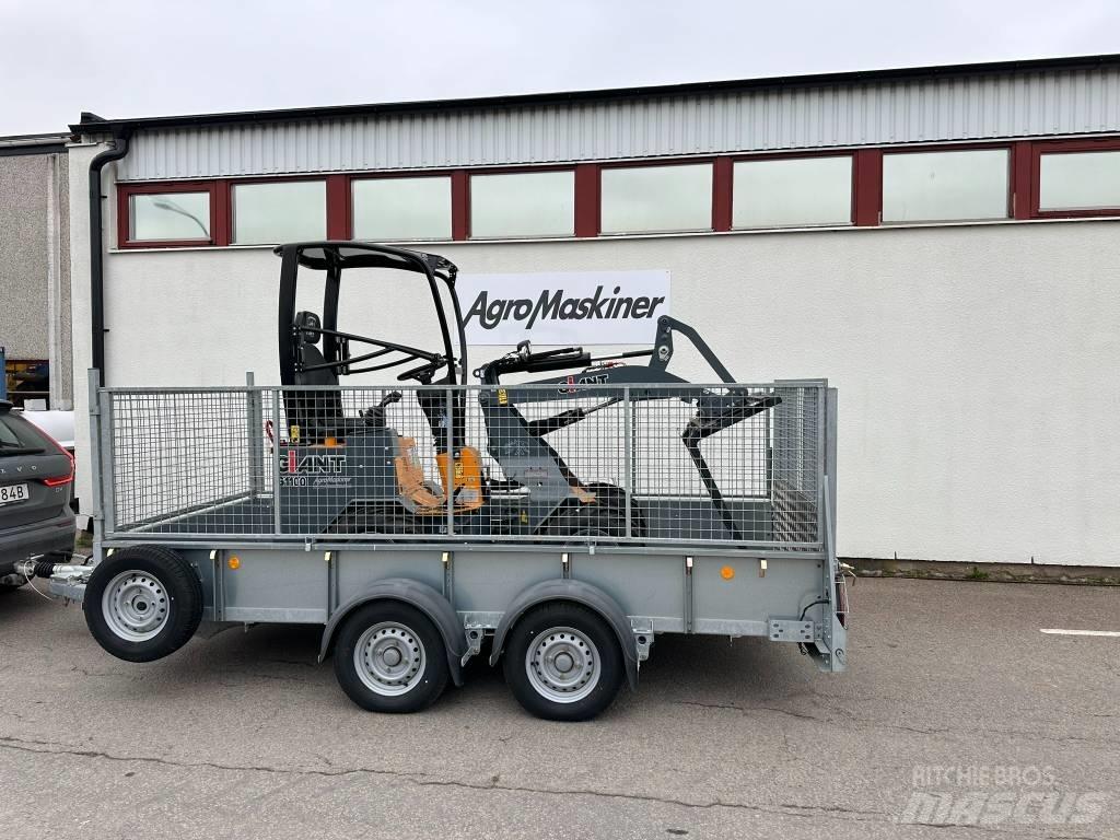 GiANT G1100 Knik- en schrankladers
