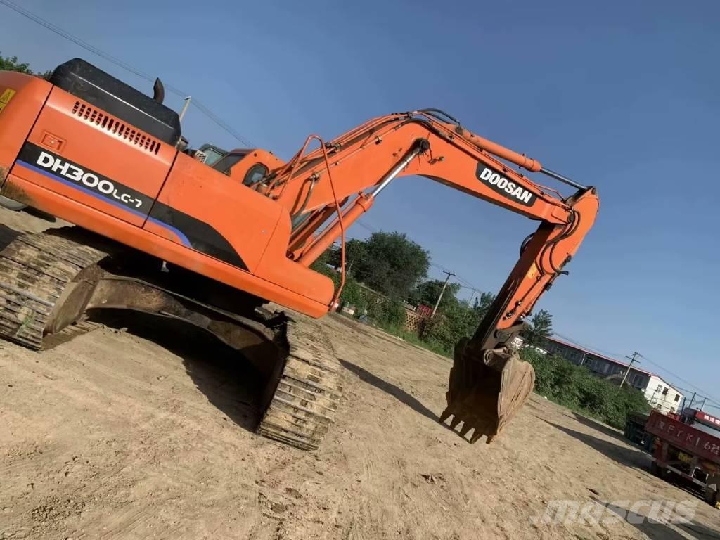 Doosan DH300 Rupsgraafmachines