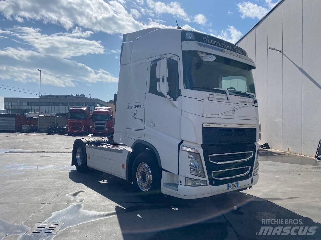Volvo FH 540 Trekkers