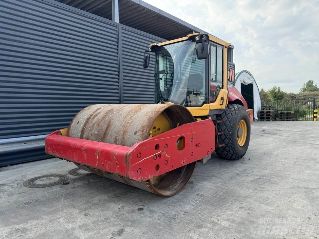 Volvo SD135B Trilrolwalsen