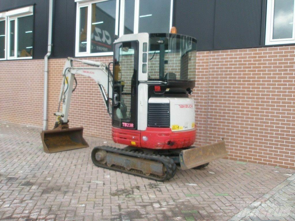 Takeuchi TB23R Minigraafmachines < 7t