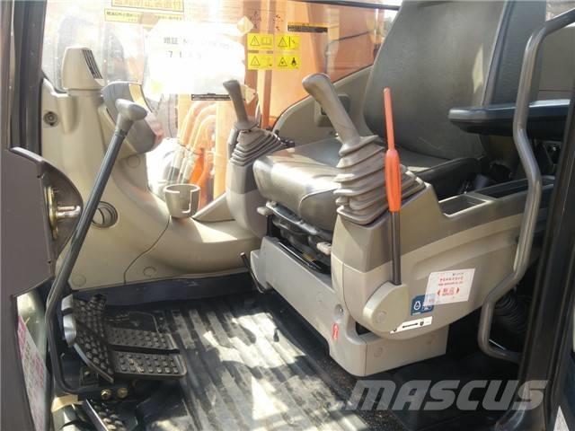 Hitachi ZX 200 Rupsgraafmachines
