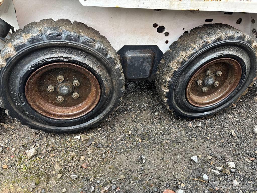 Bobcat S 70 Schrankladers