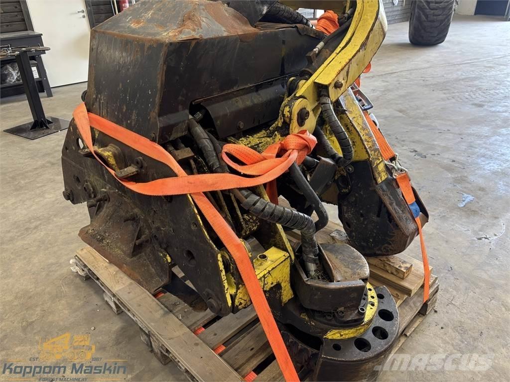John Deere H480C Boomvelkoppen