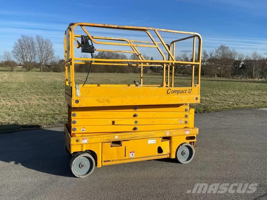 Haulotte Compact 12 Schaarhoogwerkers