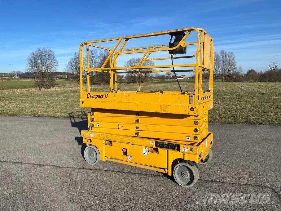 Haulotte Compact 12 Schaarhoogwerkers
