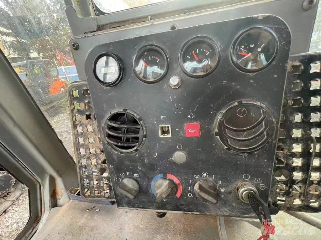 CAT D 6 G Rupsdozers