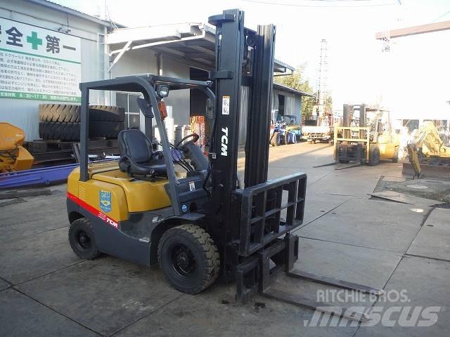 TCM FD25T3 Diesel heftrucks