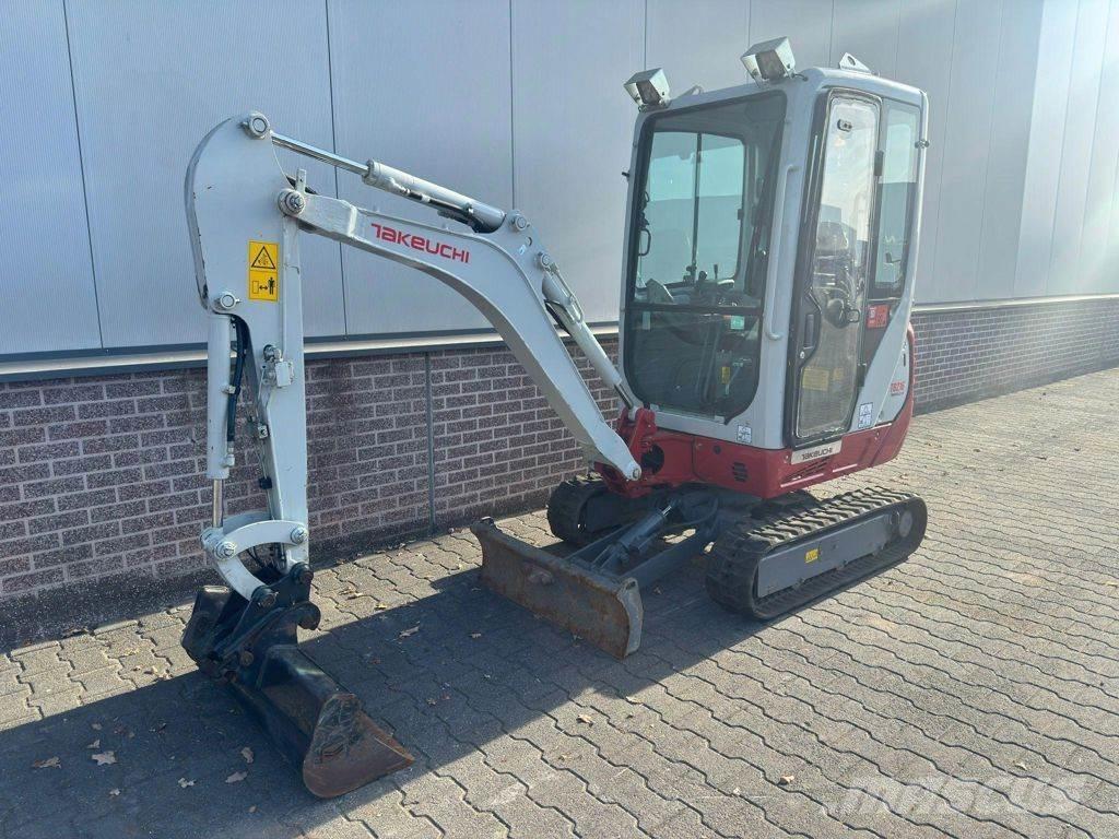Takeuchi TB216 Minigraafmachines < 7t