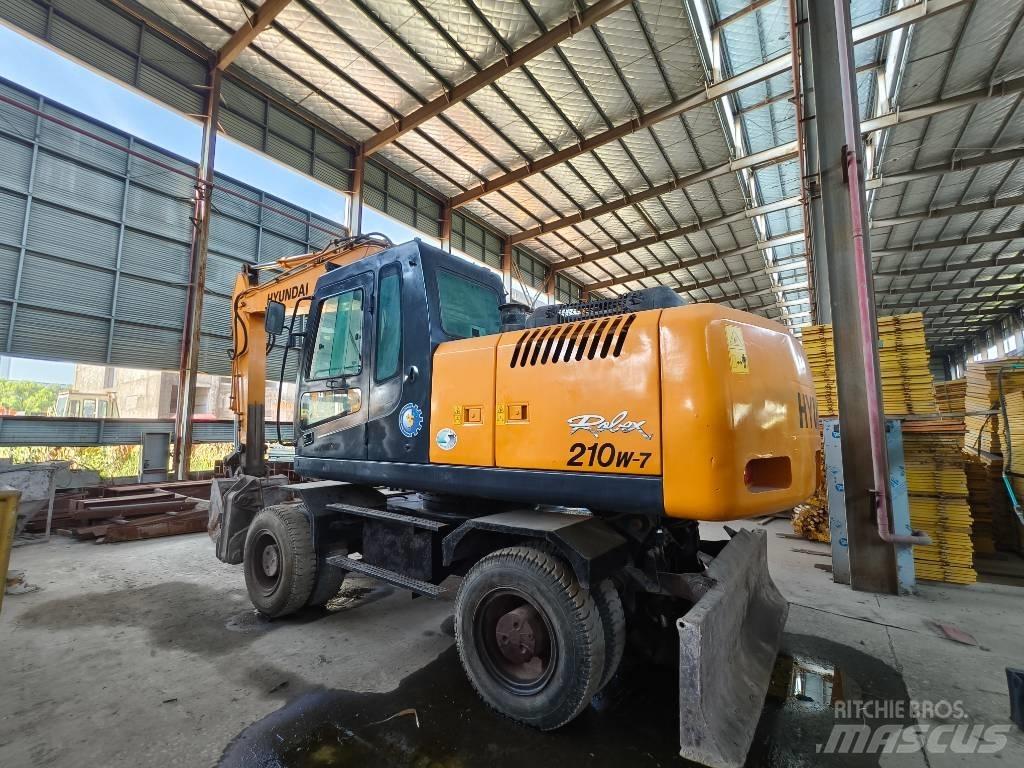 Hyundai R210w-7 Wielgraafmachines