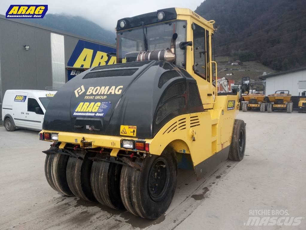 Bomag BW 24 R H Bandenwalsen
