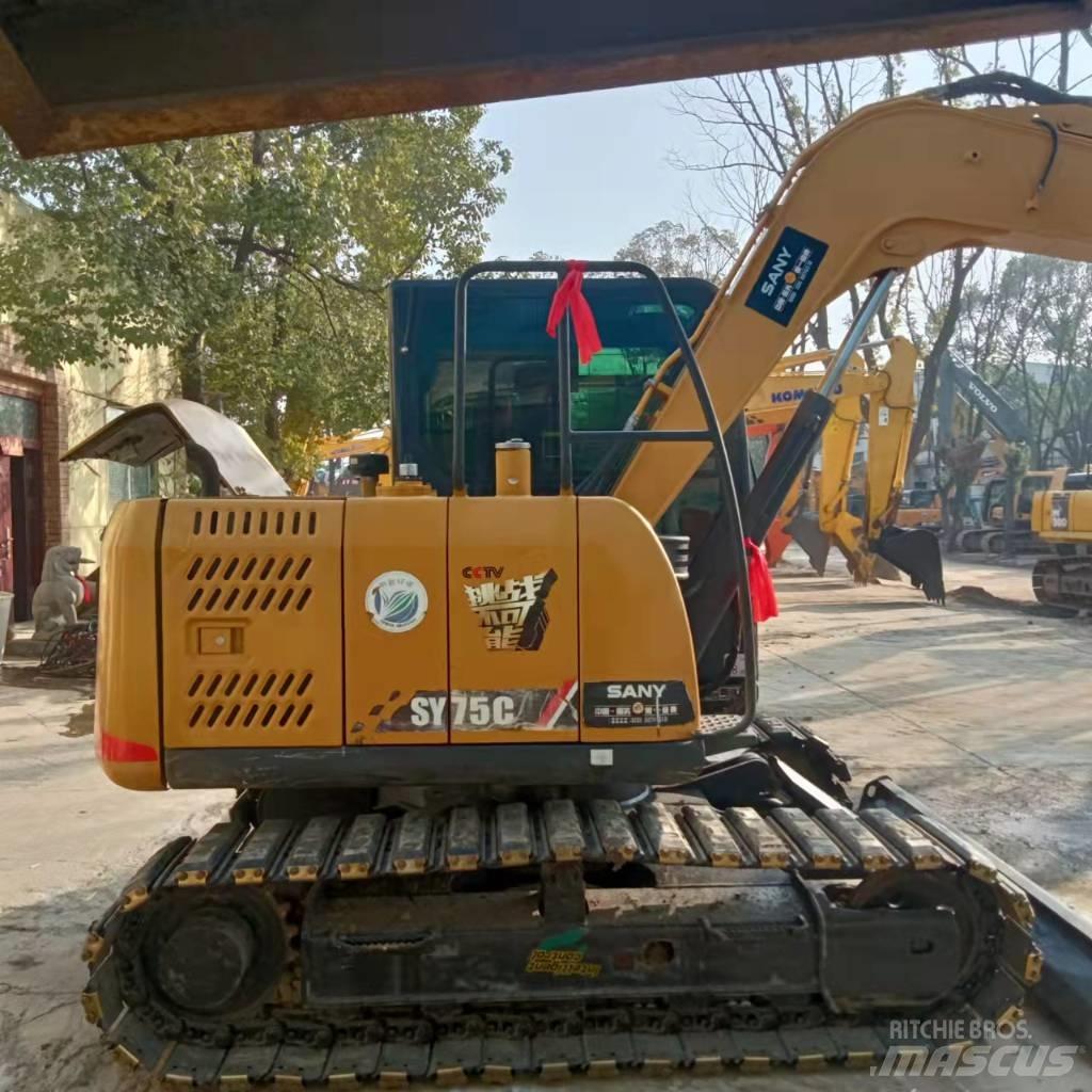 Sany SY 75C Rupsgraafmachines