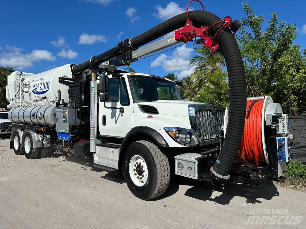 International 7500 Kolkenzuigers
