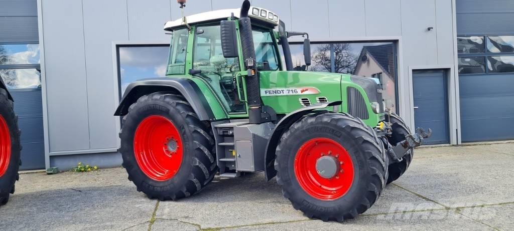 Fendt 716 Vario TMS Tractoren