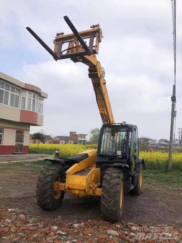 JCB 535-95 Verreikers