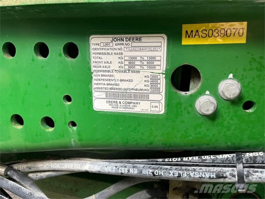 John Deere 6210R Tractoren