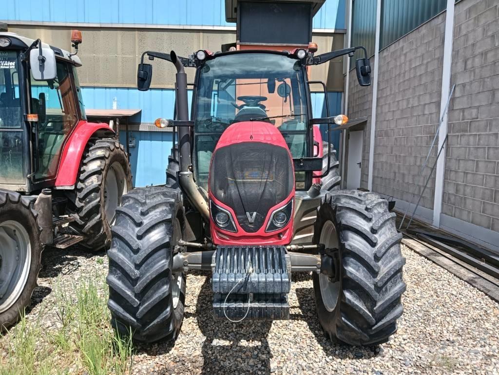Valtra A 114 Tractoren