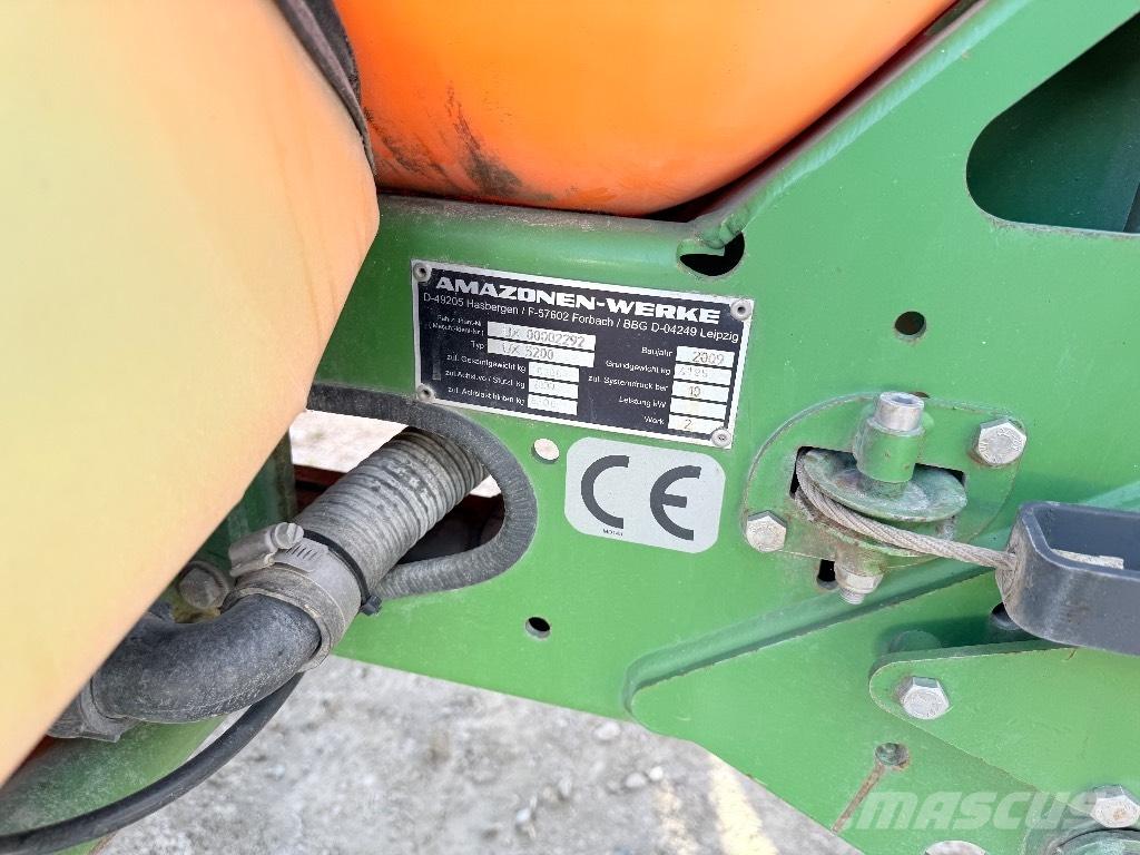 Amazone UX 5200 36m Getrokken spuitmachines