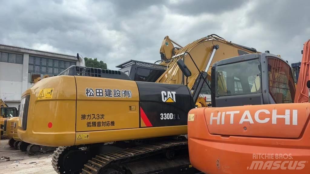CAT CAT330D2L Midigraafmachines 7t - 12t