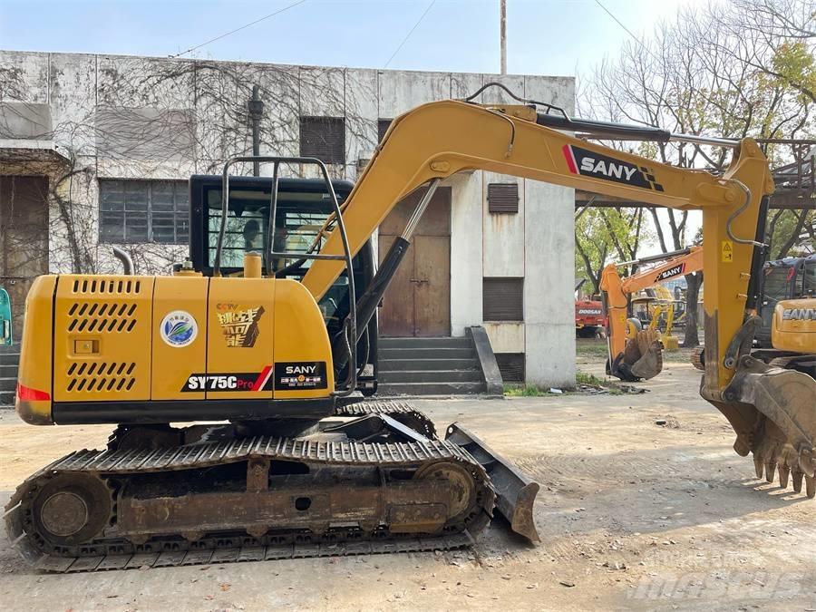 Sany SY 75 Rupsgraafmachines