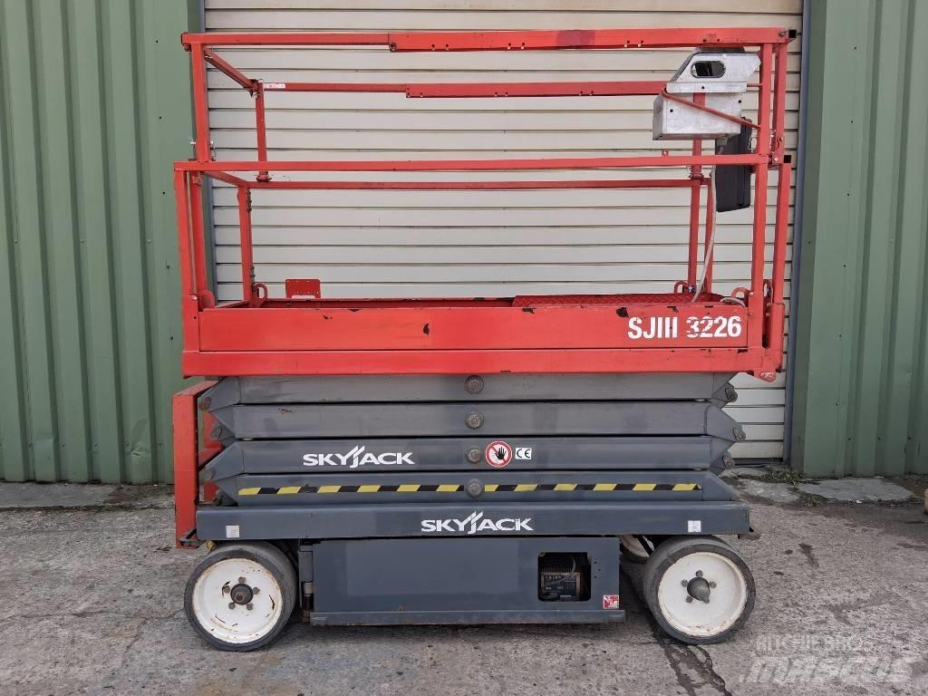 SkyJack SJ III 3226 Schaarhoogwerkers