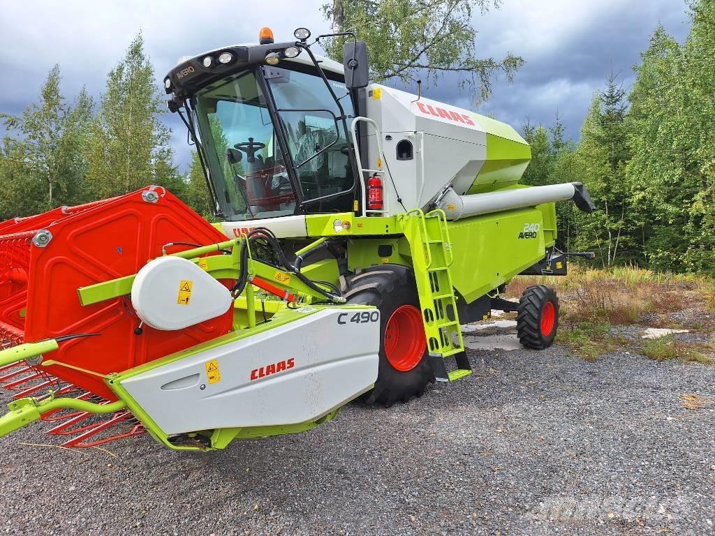 CLAAS Avero 240 Maaidorsmachines